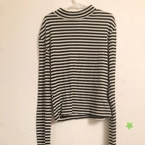 long sleeve striped shirt